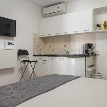 Apartament Dorjan